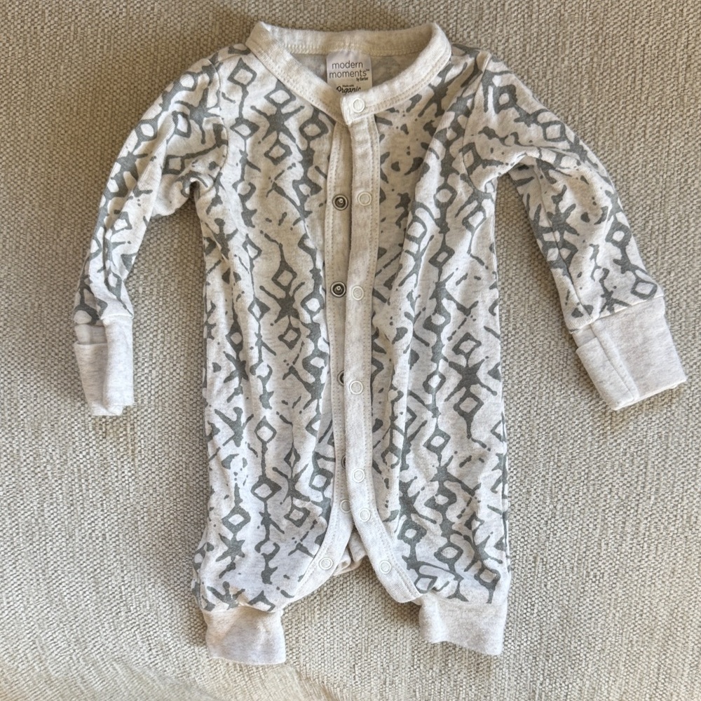 Modern Moments Gray Patterned Kids Bodysuit